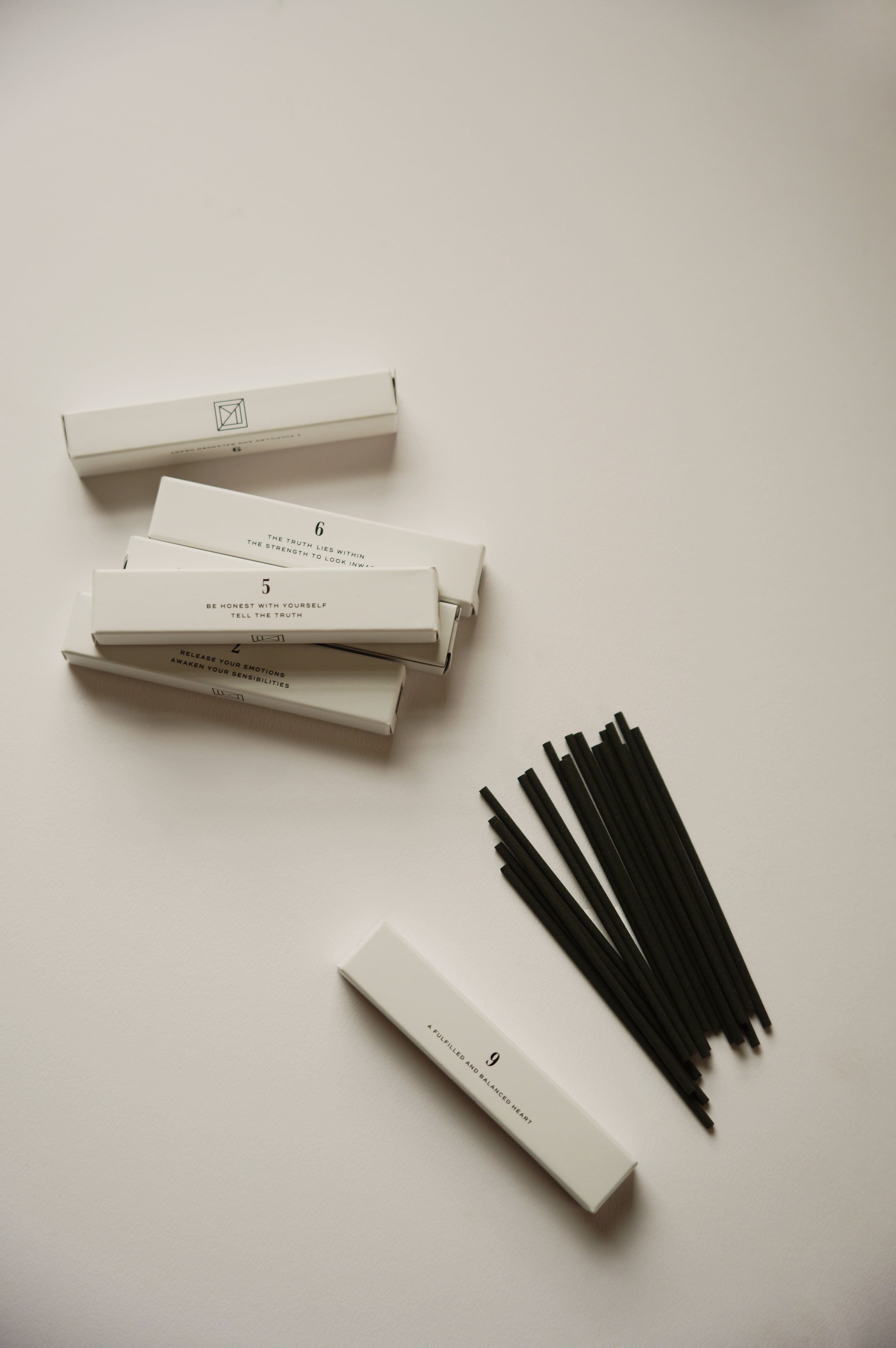 INCENSE STICKS DISCOVERY SET - WOODY